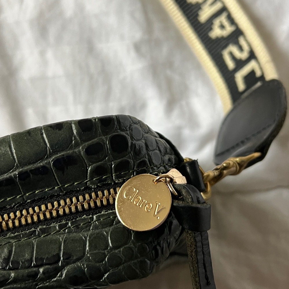 CLARE V Croc-Embossed Crossbody Bag - Picture 3 of 5